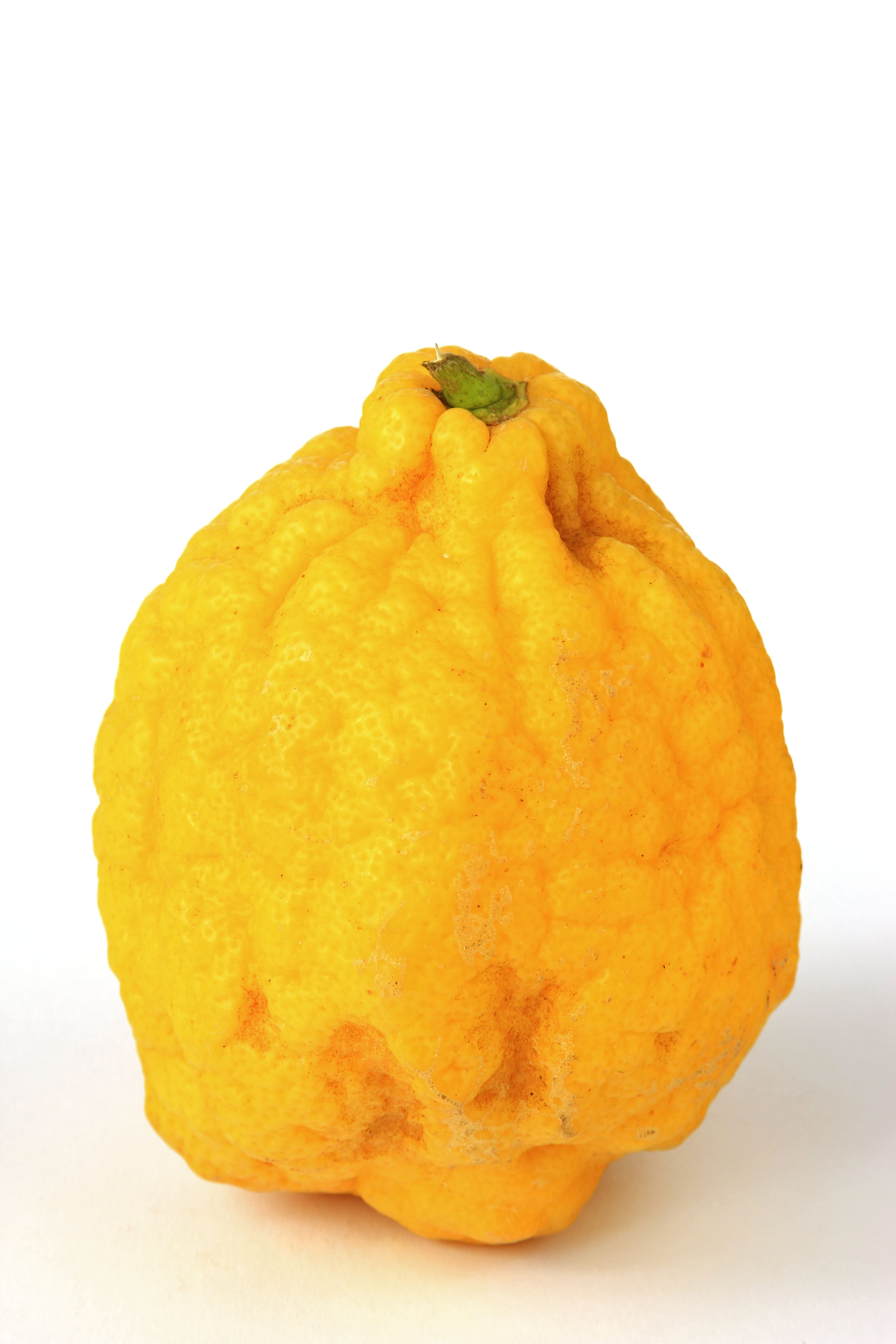 Citron oil (CAS N° 68991-25-3) Citron oil (CAS N° 68991-25-3)